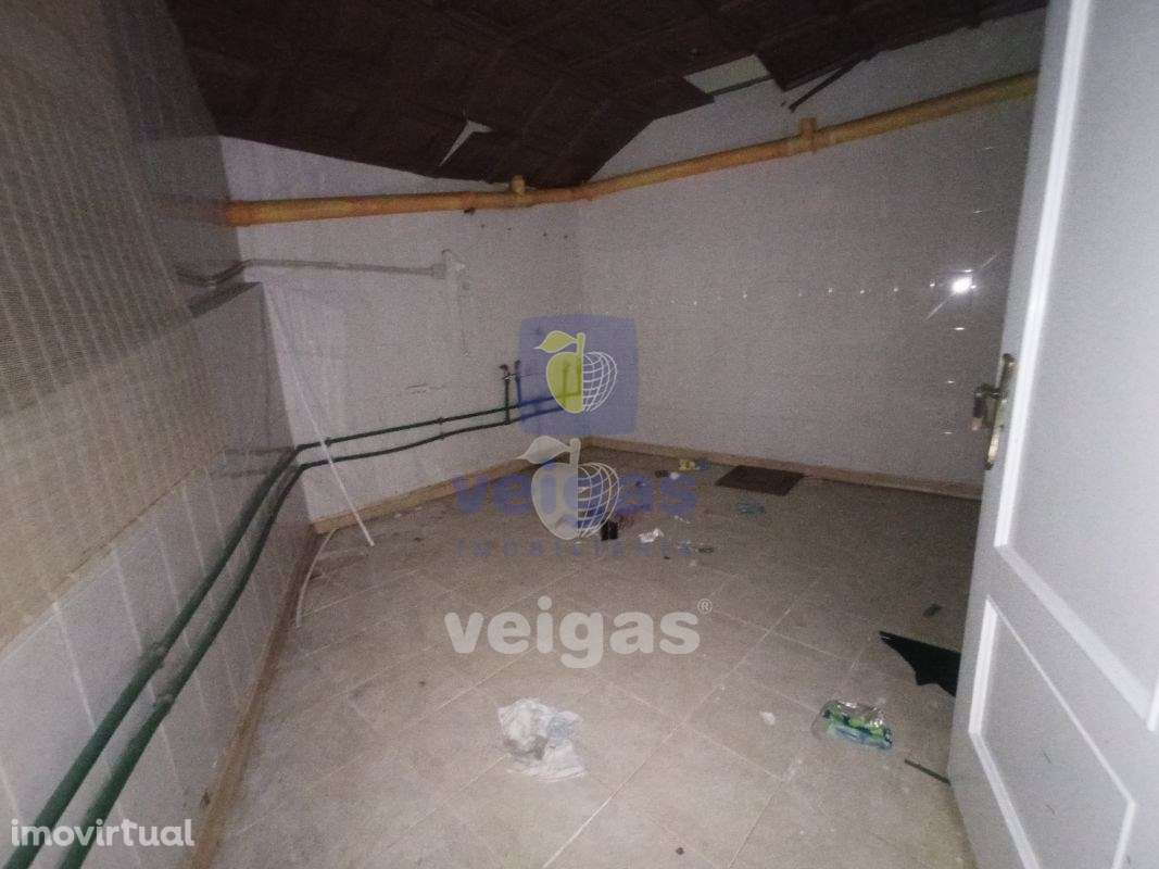 Loja Caldas da Rainha - Santo Onofre - Grande imagem: 5/17