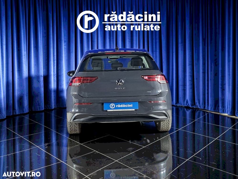 VOLKSWAGEN Golf 2021 — imagine 9