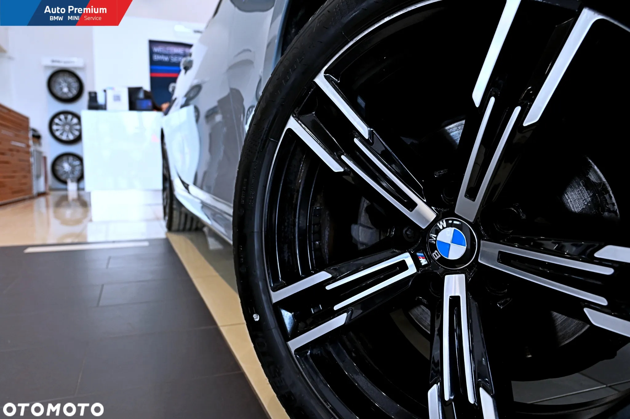 BMW Seria 3 318i M Sport - 21