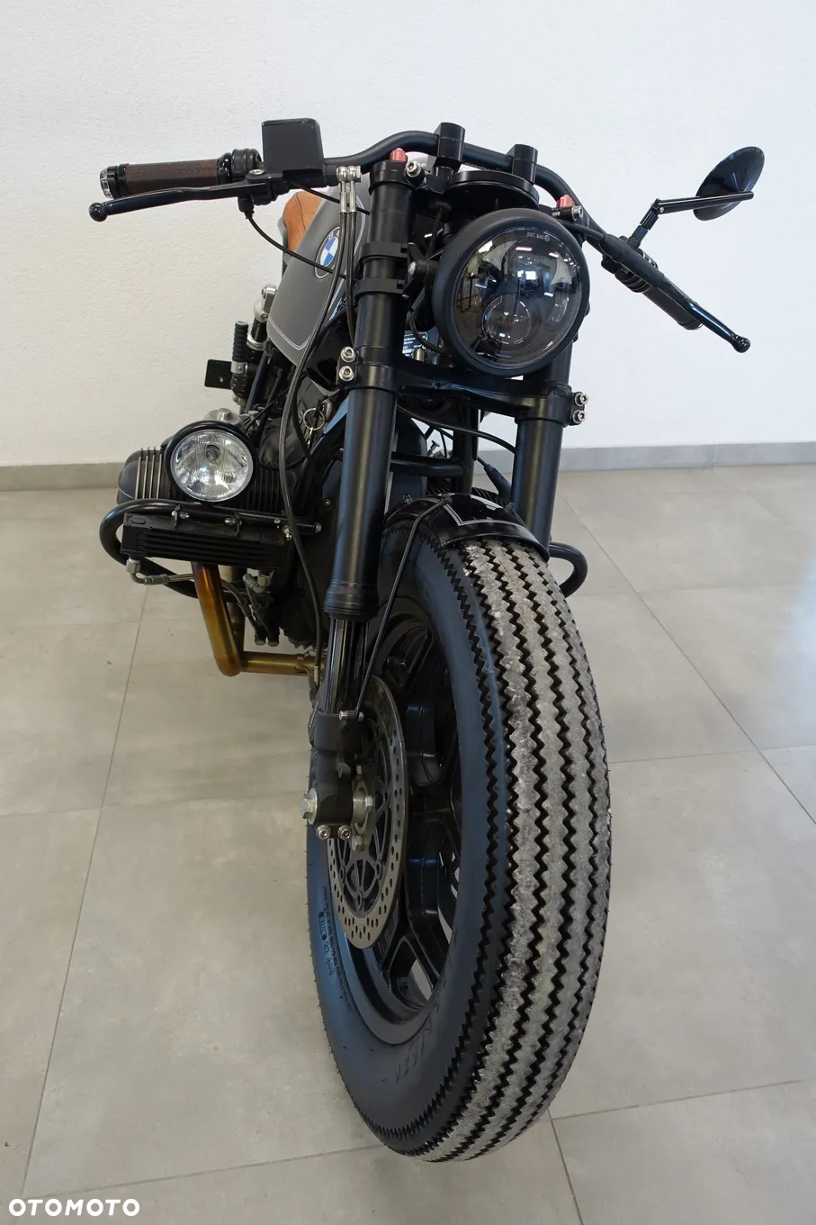 BMW R - 27