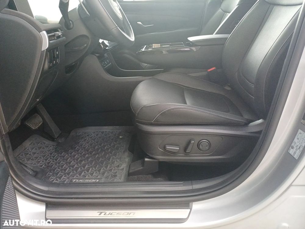 Hyundai Tucson 1.6 l 215 CP 4WD 6AT HEV Luxury - 12