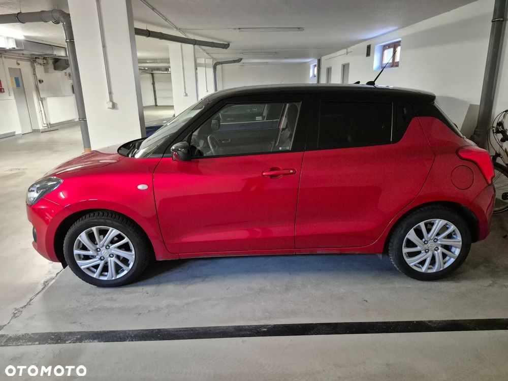 Suzuki Swift 1.2 Dualjet SHVS Premium Plus CVT - 6