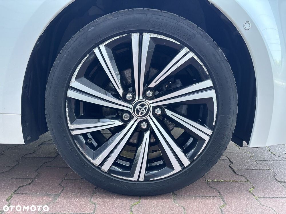 Toyota Corolla 1.8 Hybrid Comfort - 25