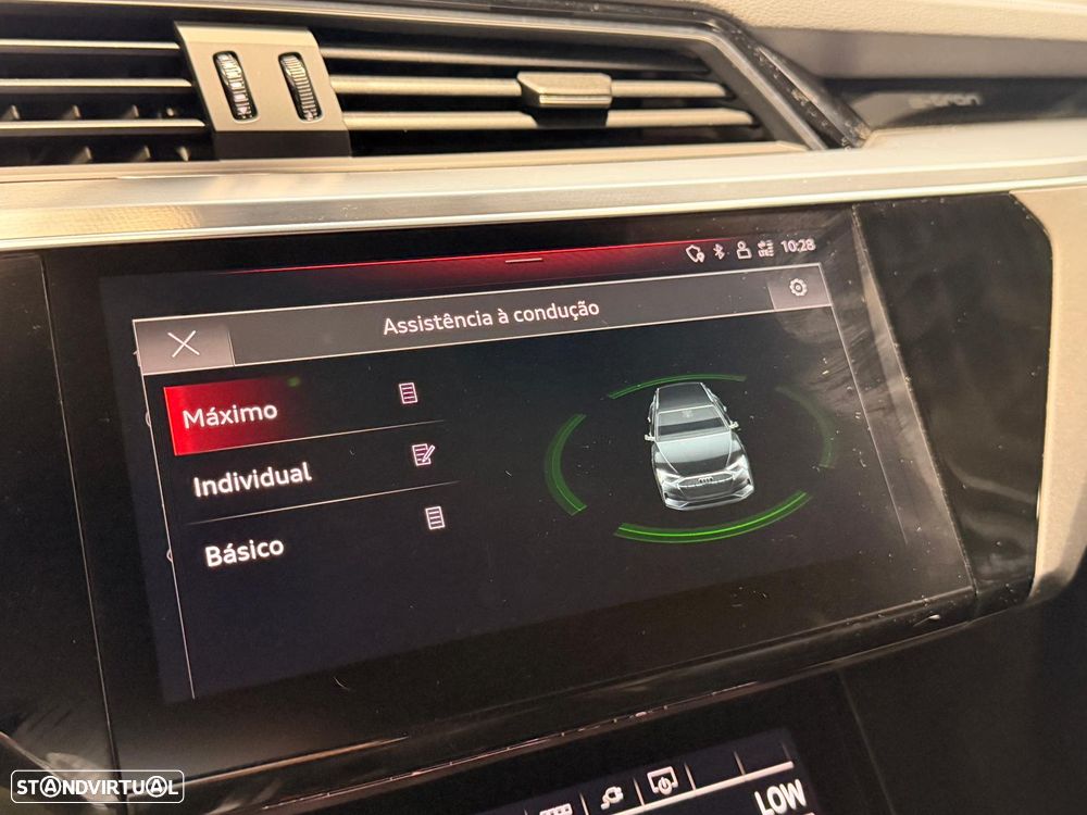 Audi e-tron 55 quattro S line - 29