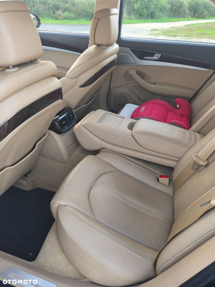 Audi A8 4.2 TDI Quattro - 29