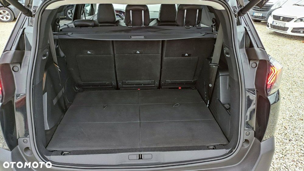 Peugeot 5008 - 27