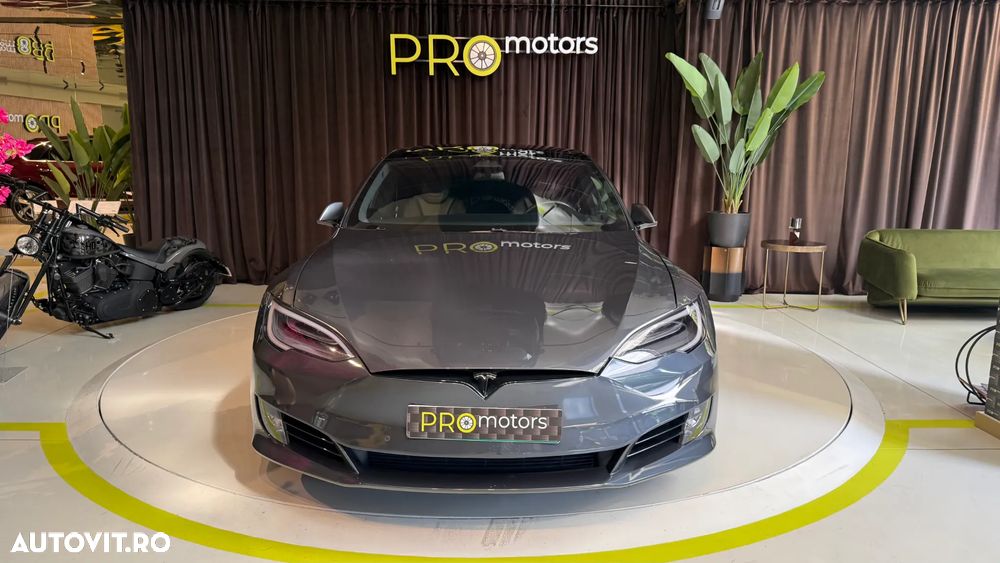 Tesla Model S Performance - 13
