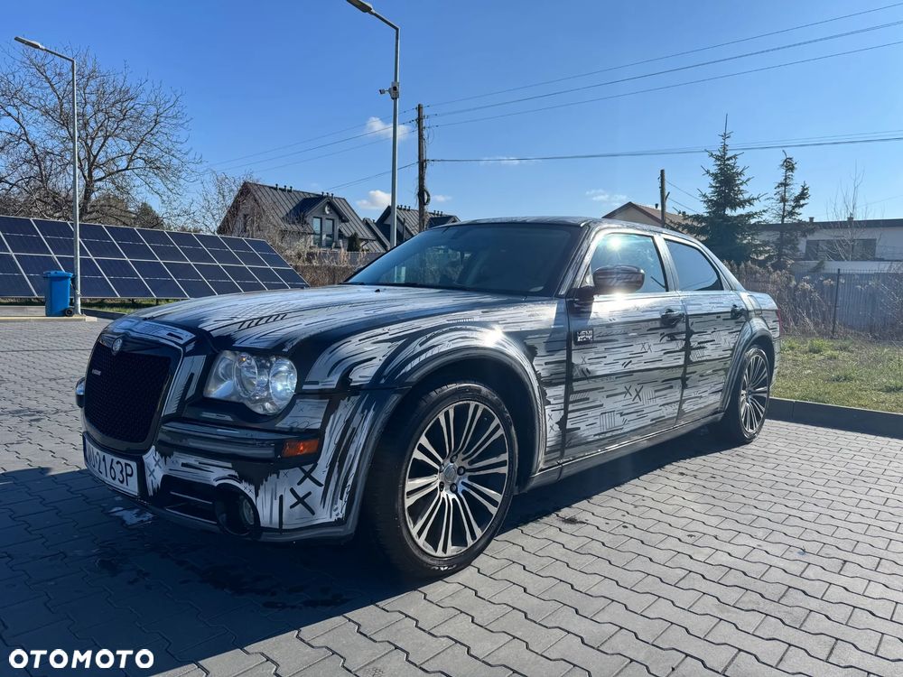 Chrysler 300C - 8