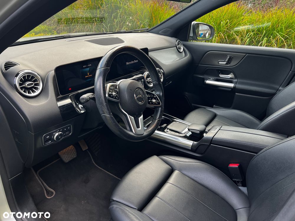 Mercedes-Benz GLA 250 4-Matic Style - 14