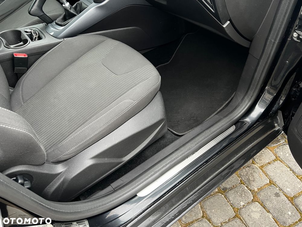 Ford Focus 1.6 TDCi Titanium - 16