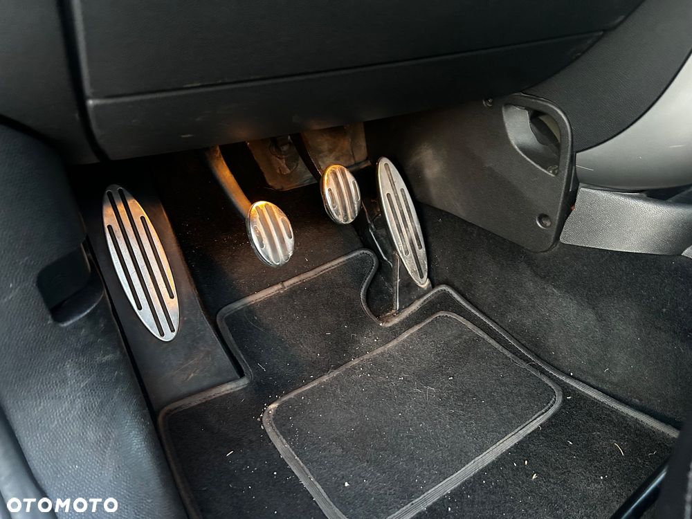 MINI Paceman Cooper D ALL4 - 24