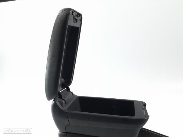 Consola Central Toyota Avensis Combi (_T25_) - 5