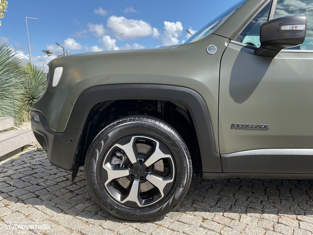 Jeep Renegade 1.3 TG Trailhawk - 21