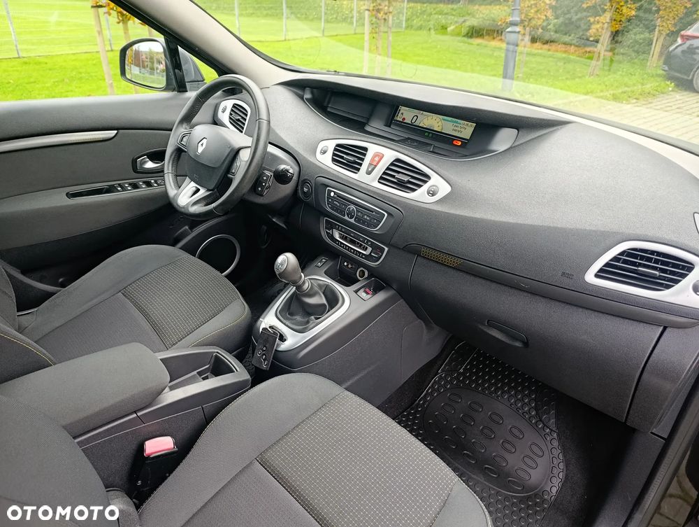 Renault Scenic 1.4 16V TCE Expression - 19