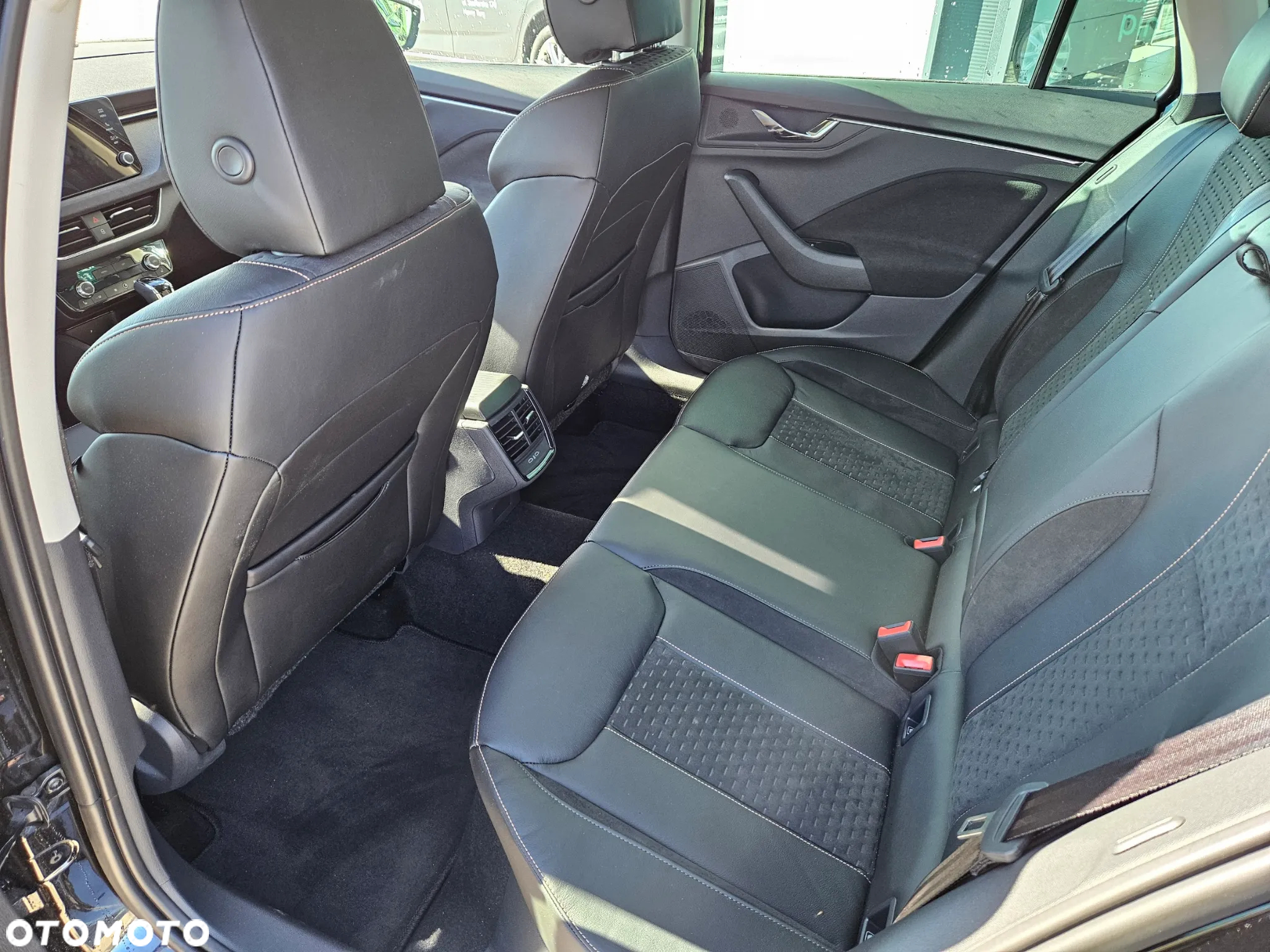 Skoda Kamiq 1.0 TSI Selection DSG - 9