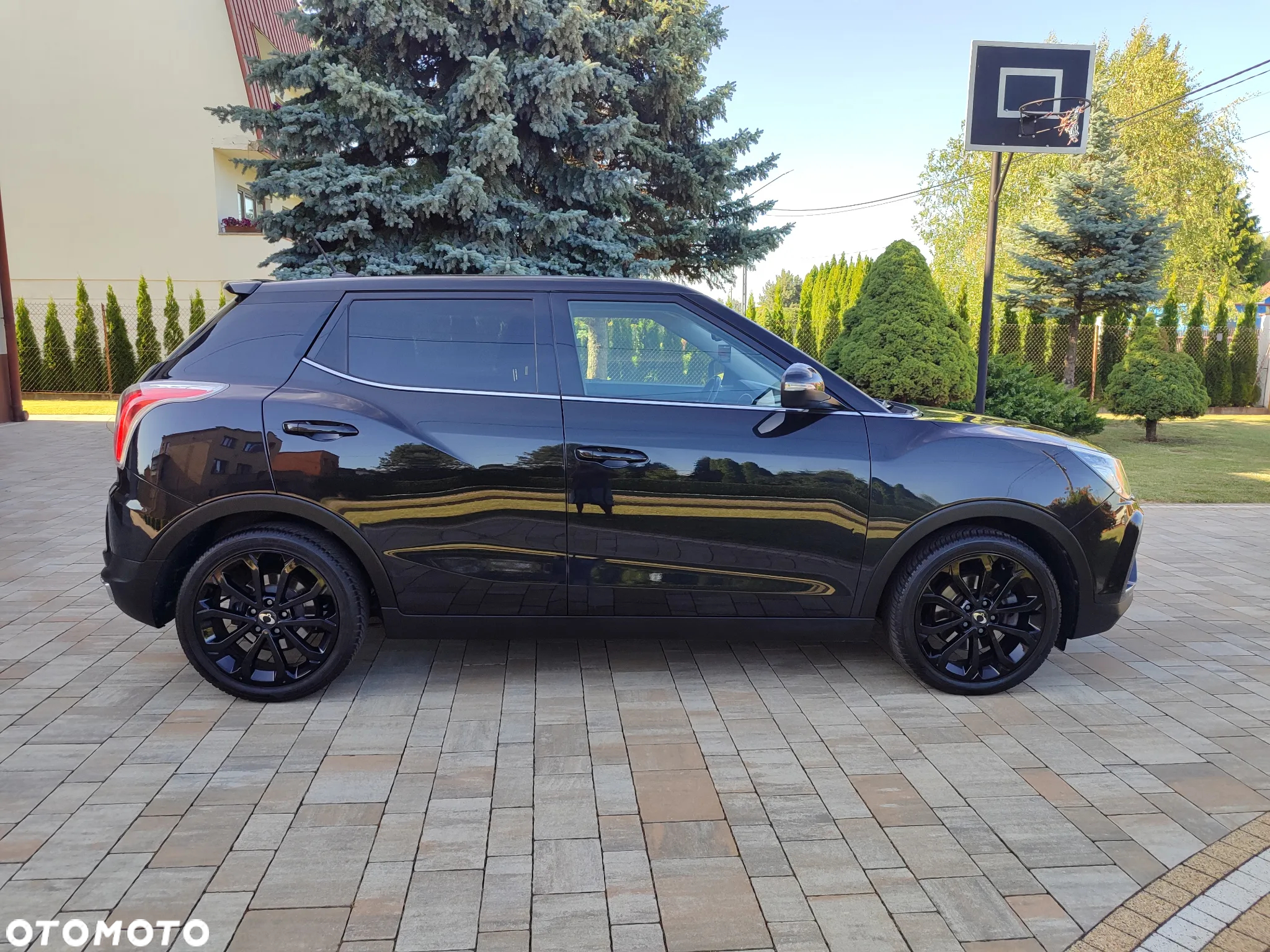 SsangYong/KGM Tivoli 1.6 Crystal Base - 5