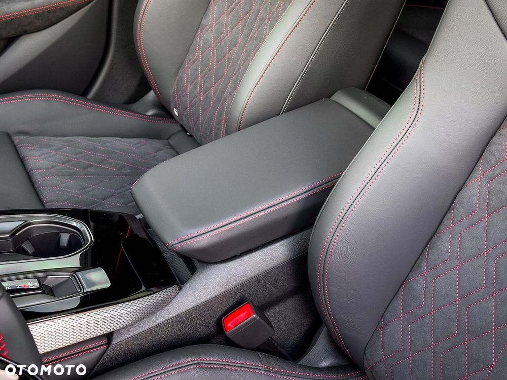 Audi A6 Allroad - 25