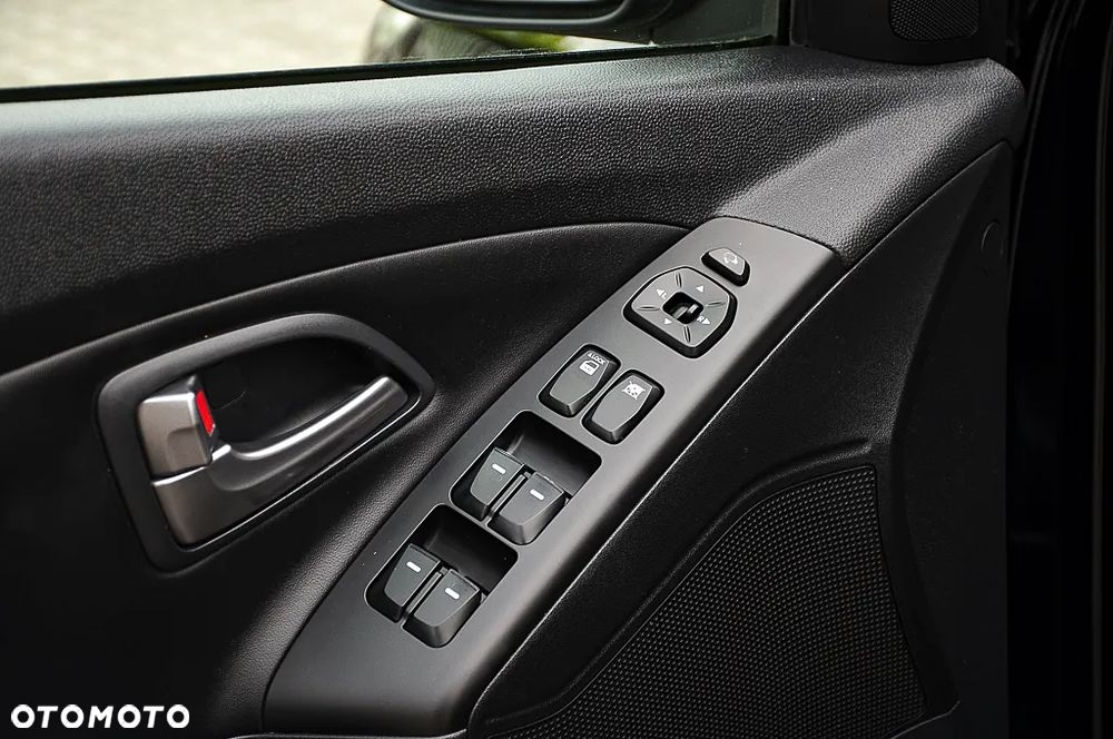 Hyundai ix35 2.0 CRDi Premium 2WD - 38