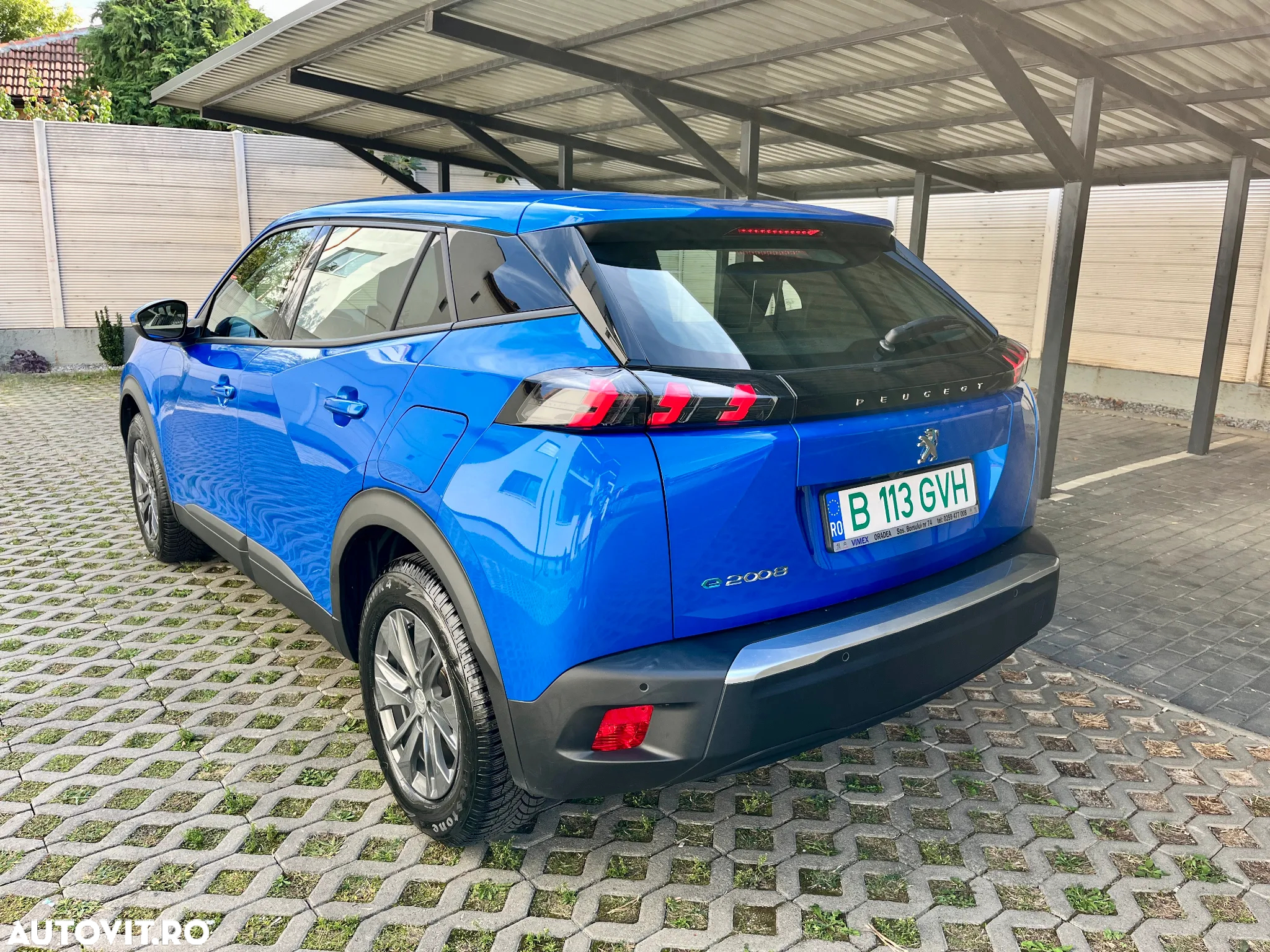 Peugeot 2008 e-2008 Allure - 3