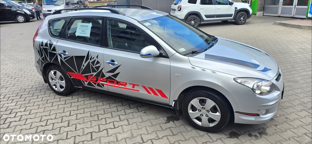 Hyundai i30 1.6 CRDi Comfort - 13