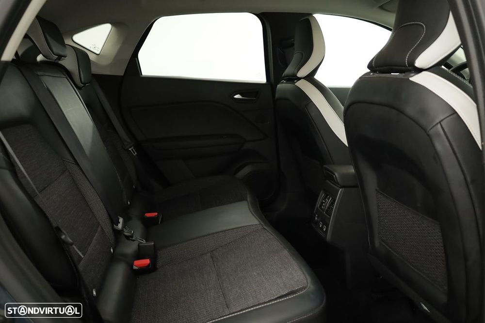 Renault Captur 1.0 TCe Techno Bi-Fuel - 25