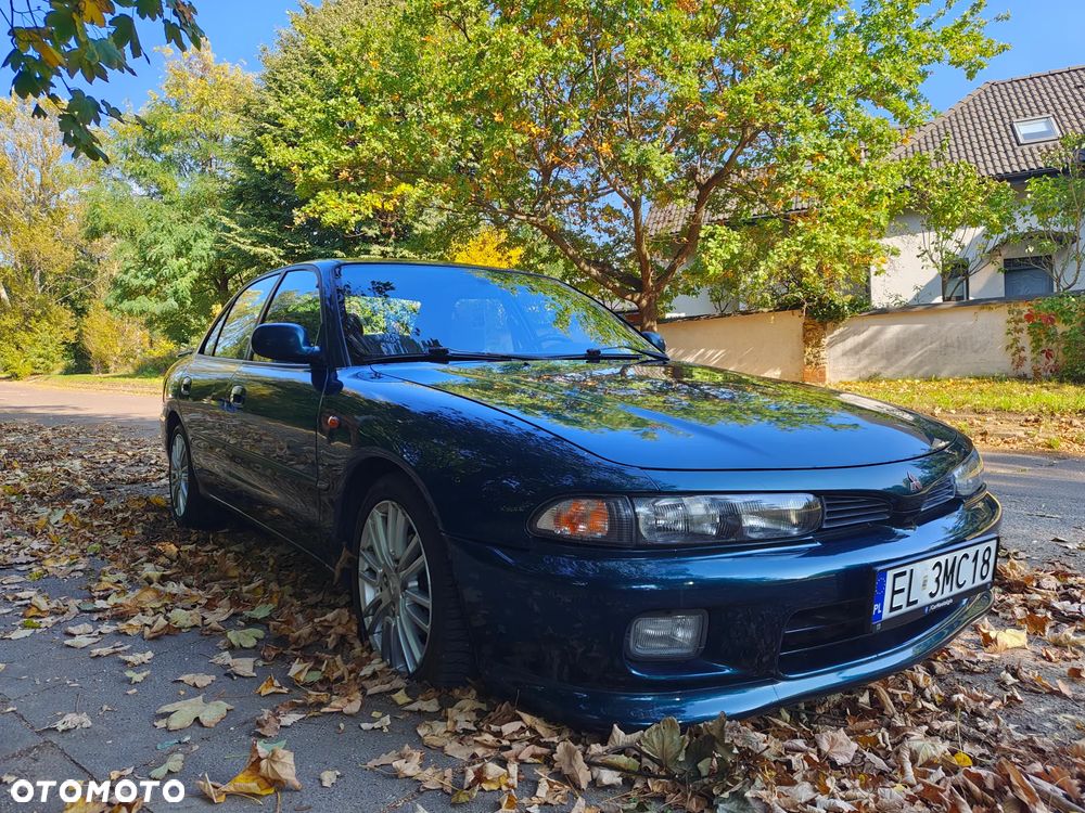 Mitsubishi Galant - 1