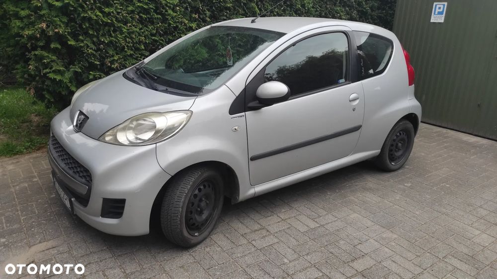 Peugeot 107 1.0 Trendy - 1