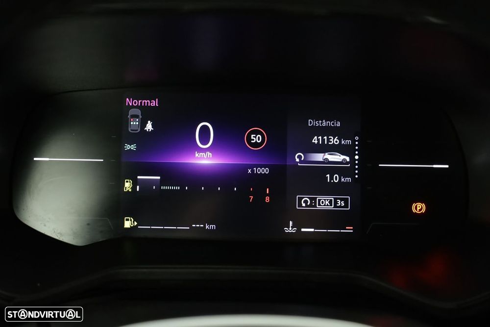 Renault Clio 1.0 TCe Evolution Bi-Fuel - 16