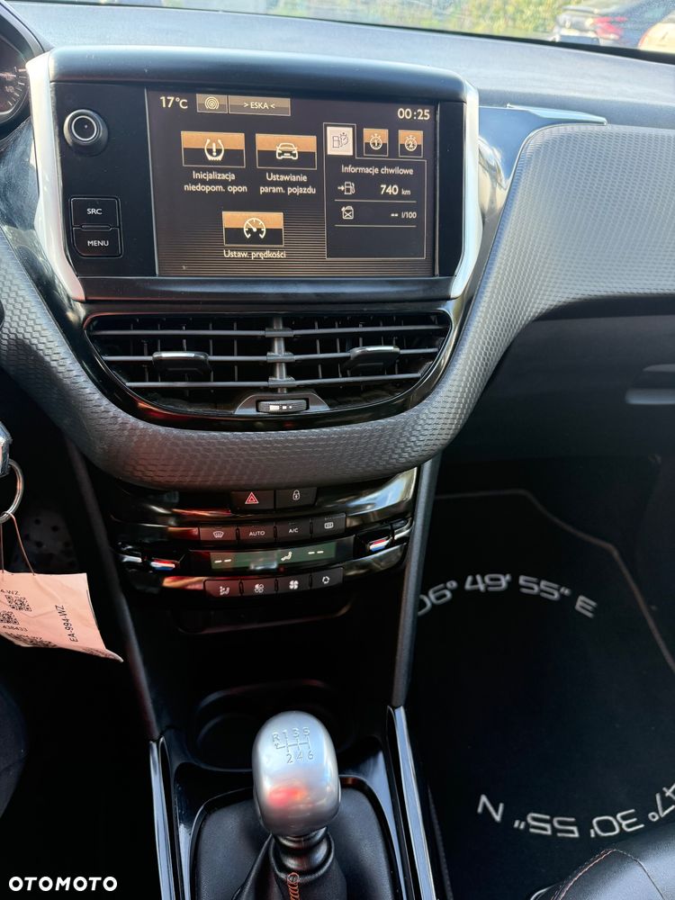 Peugeot 2008 PureTech 130 Stop&Start Crossway - 19