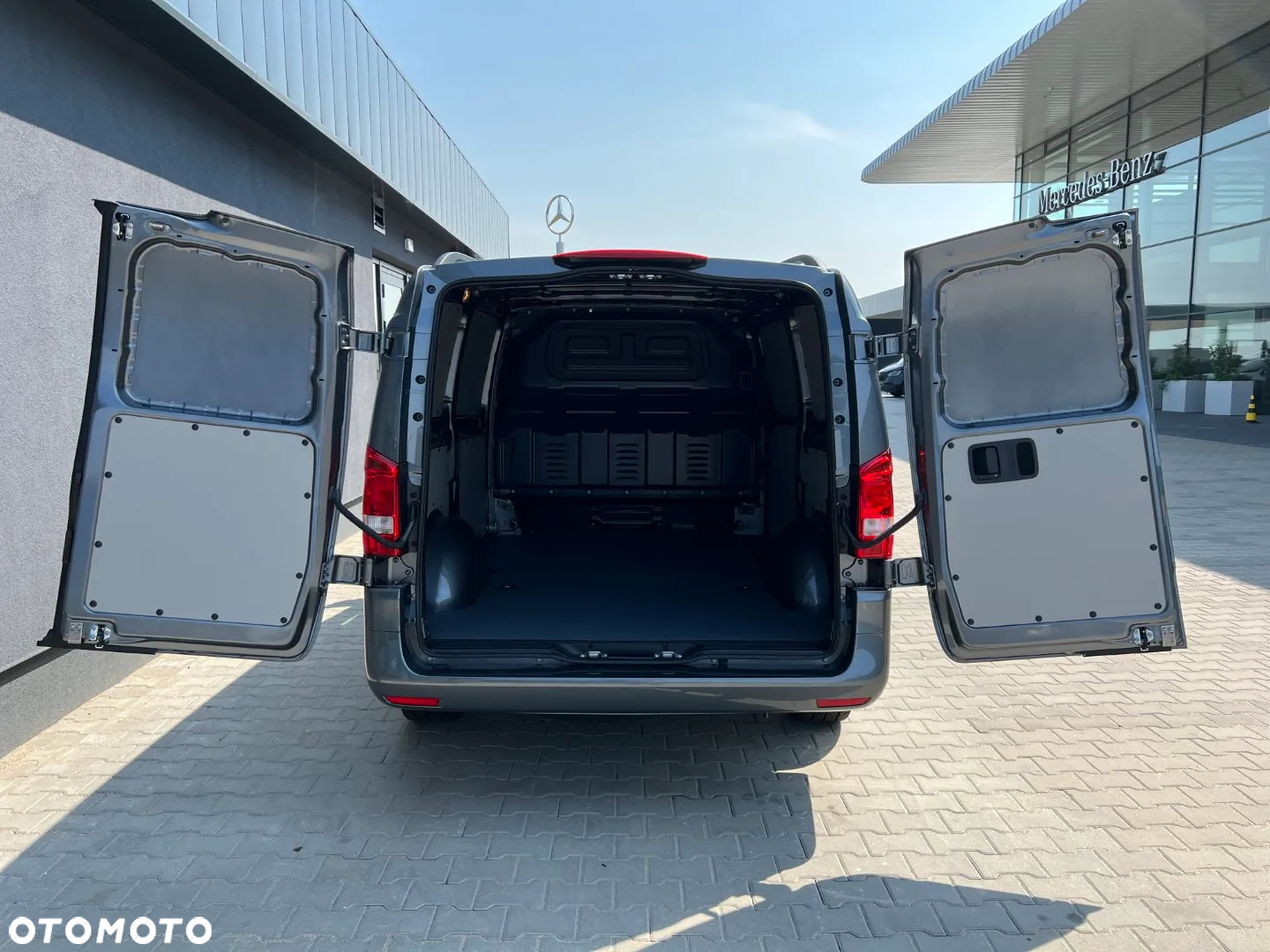 Mercedes-Benz Vito - 27