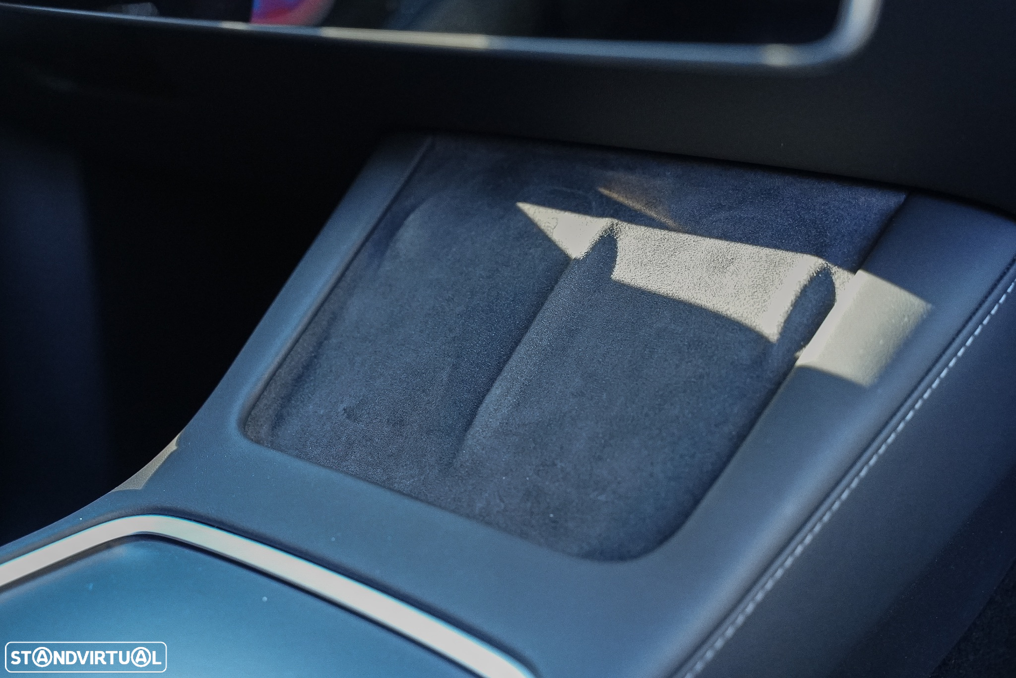 Tesla Model Y Performance Dual Motor AWD - 24