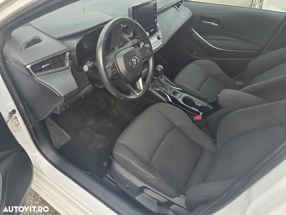 Toyota Corolla 1.8 HSD TS Dynamic - 9