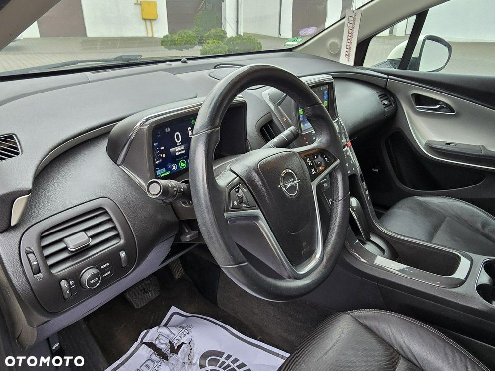 Opel Ampera - 19