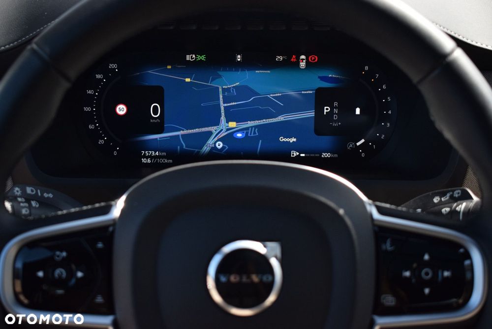 Volvo XC 90 - 20