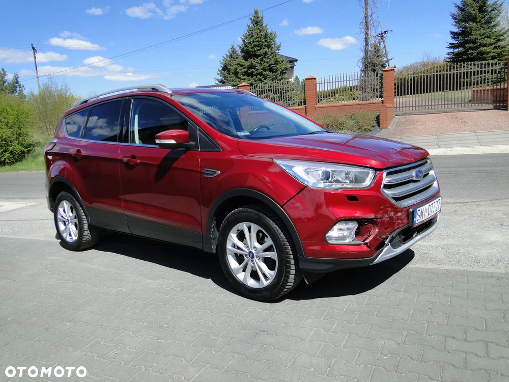 Ford Kuga 1.5 EcoBoost FWD Titanium - 6
