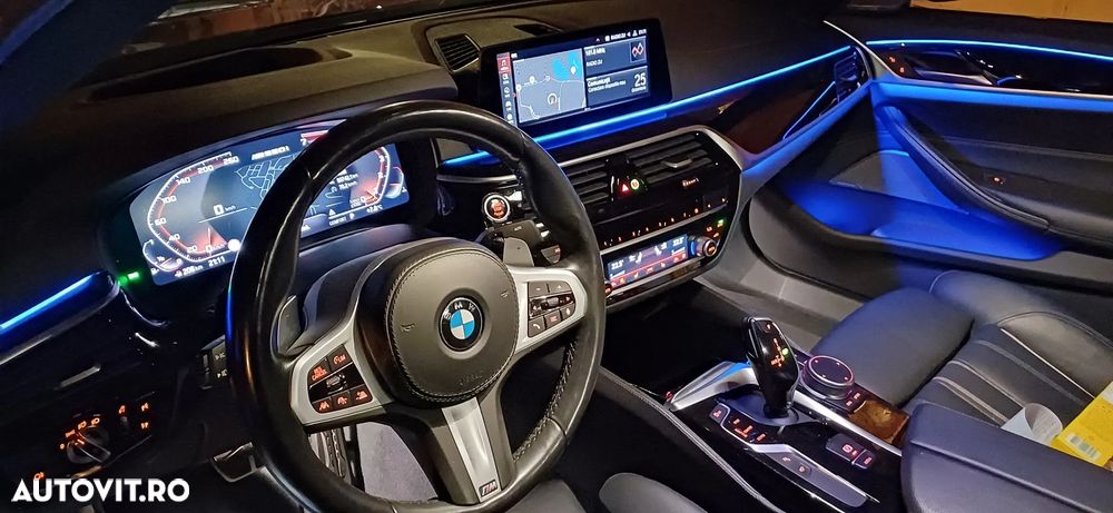 BMW M5 M550i xDrive AT - 29