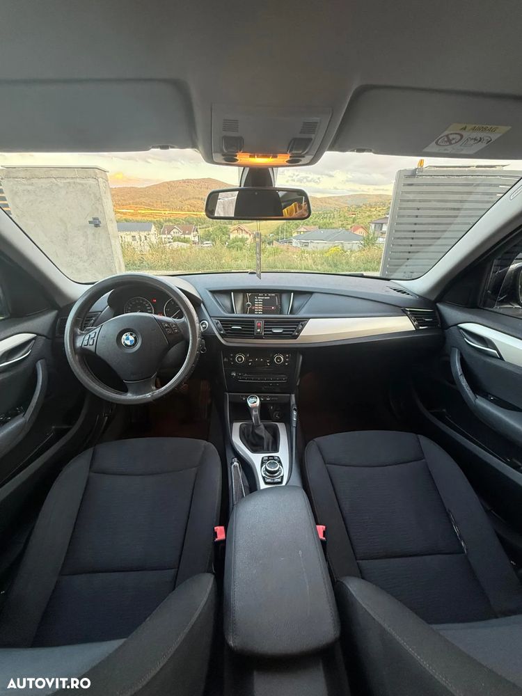 BMW X1 xDrive20d - 9