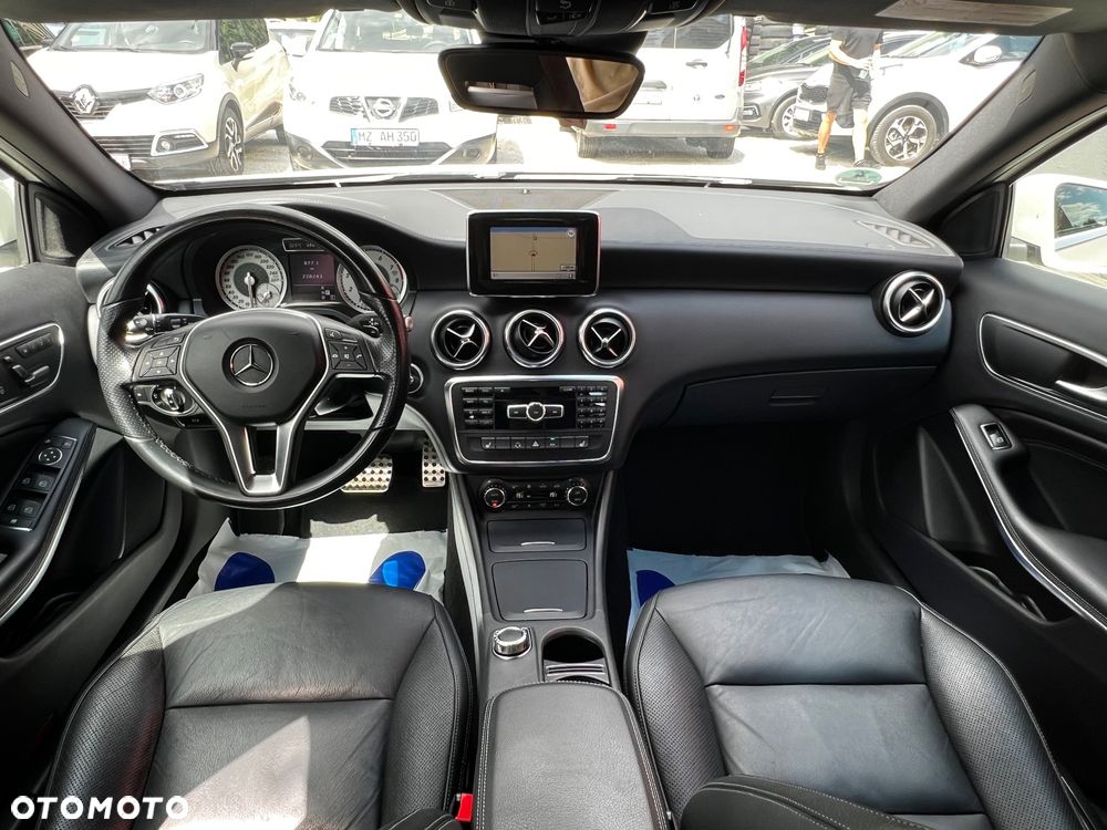 Mercedes-Benz Klasa A 250 7G-DCT AMG Line - 6