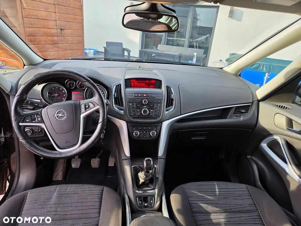 Opel Zafira Tourer 1.4 Turbo Style - 11