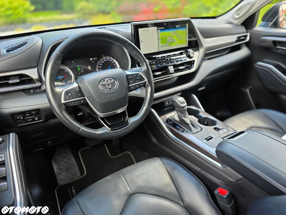 Toyota Highlander 2.5 Hybrid Executive Style - 18