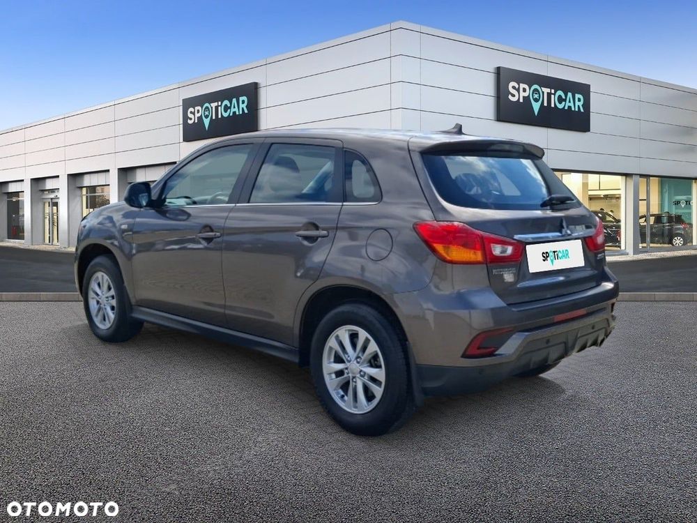 Mitsubishi ASX - 7