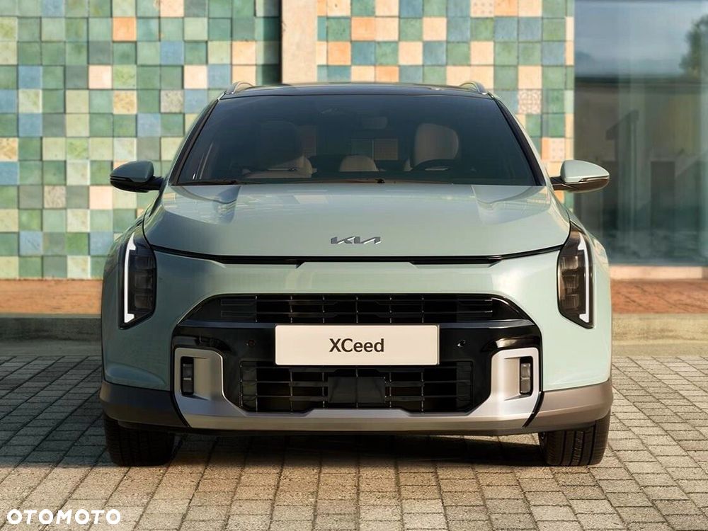Kia XCeed 1.6 T-GDI Business Line DCT - 4