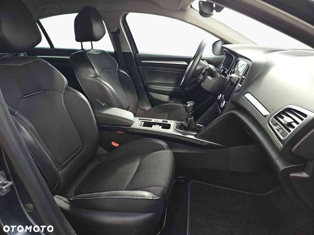 Renault Megane 1.3 TCe Techno - 15