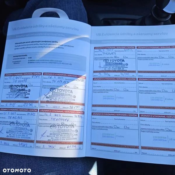 Toyota C-HR 1.2 T Dynamic - 9