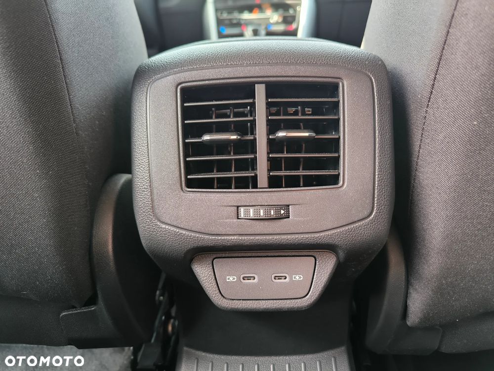 Volkswagen T-Roc 1.5 TSI Life DSG - 16