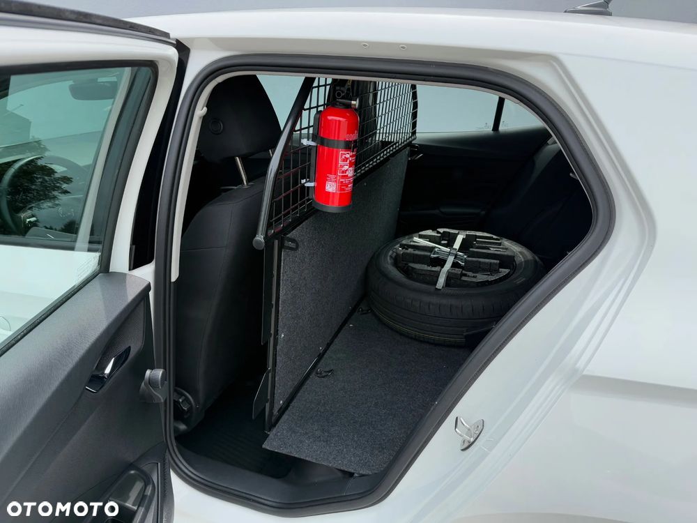 Skoda Fabia 1.0 Ambition - 10