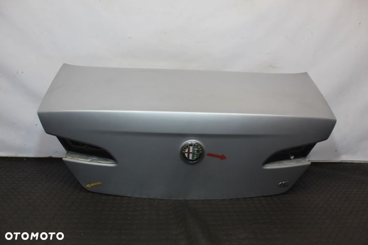 KLAPA TYLNA ALFA ROMEO 159 565/A - 1