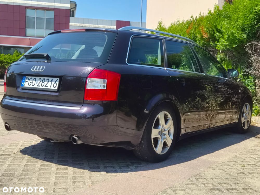 Audi A4 Avant - 5