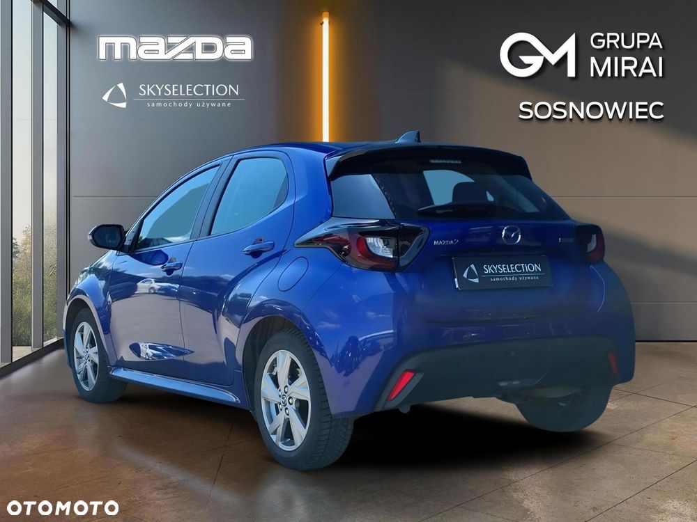 Mazda 2 - 4
