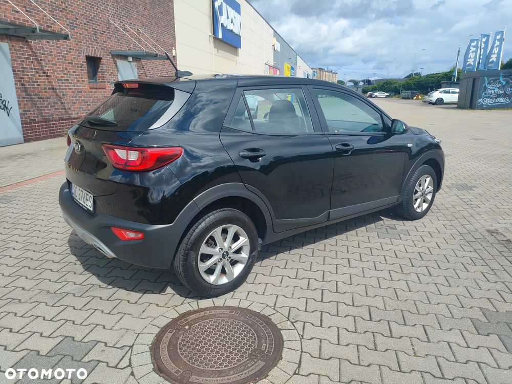 Kia Stonic 1.2 L - 8